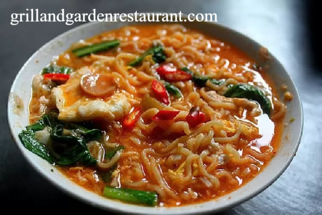 Kuliner Mi Rebus Pedas